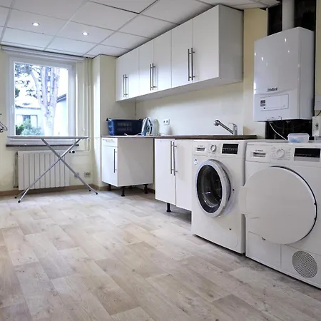 Maison 140m2 Au Calme - Beau Jardin - A 15mn A Pied Du Centre-ville De Holiday home *