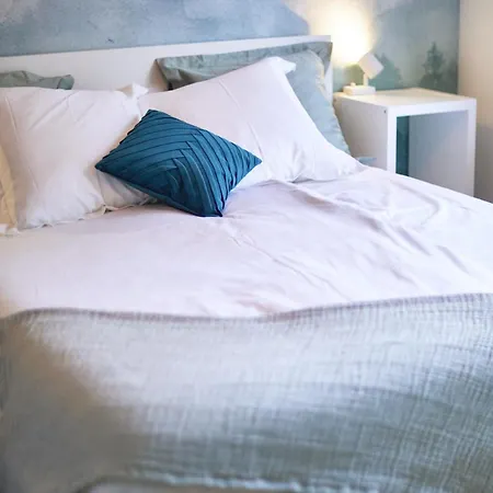 Maison 140m2 Au Calme - Beau Jardin - A 15mn A Pied Du Centre-ville De *