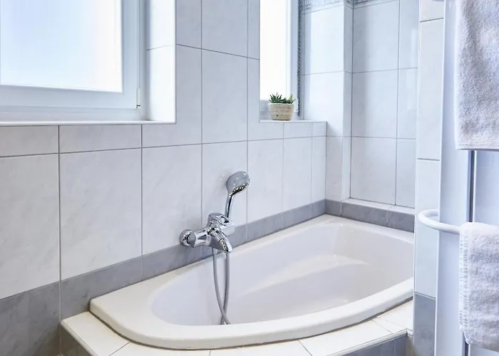 Maison 140m2 Au Calme - Beau Jardin - A 15mn A Pied Du Centre-ville De كولمار